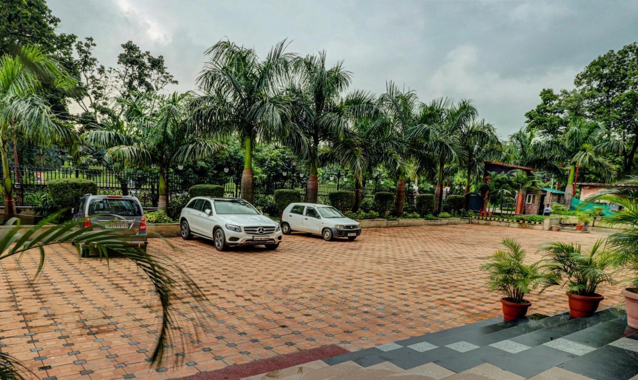 Treebo Premium Pearl Avenue, Ring Road Hotel Dehradun Ngoại thất bức ảnh
