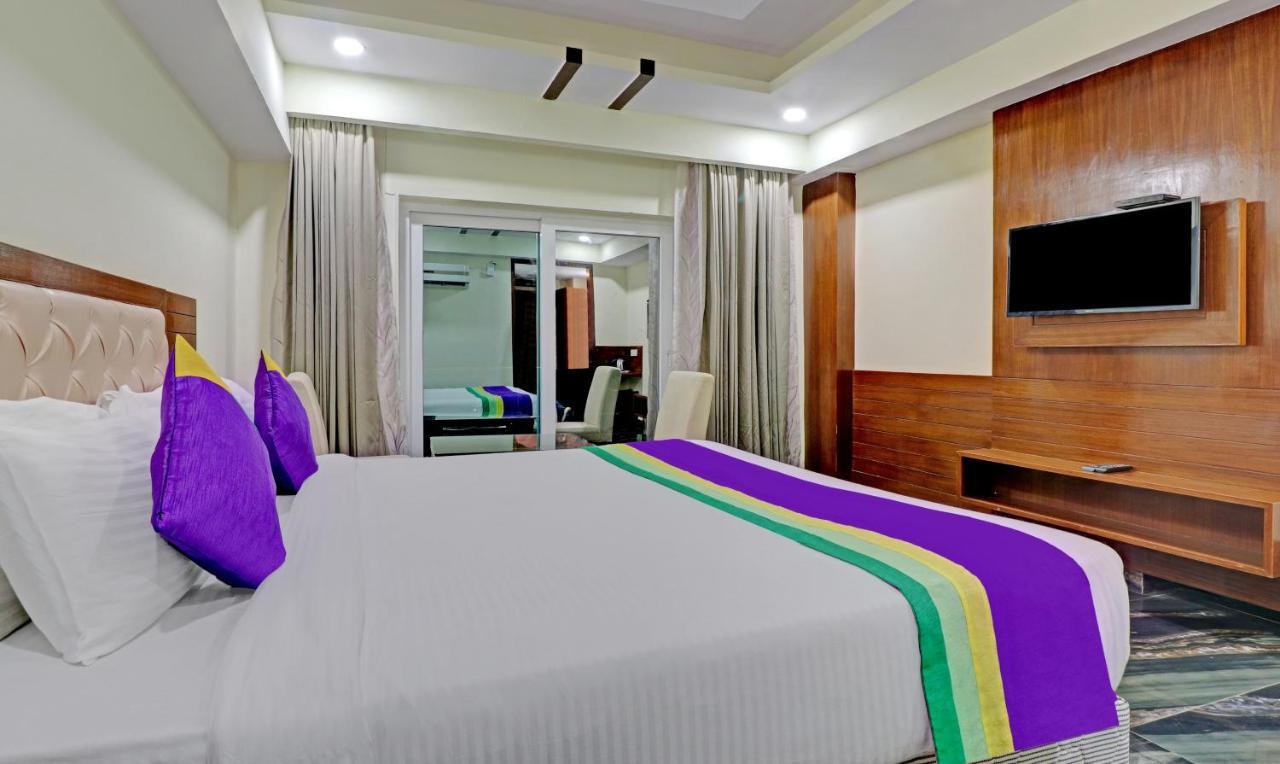 Treebo Premium Pearl Avenue, Ring Road Hotel Dehradun Ngoại thất bức ảnh